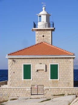 Lighthouse 36 Makarska photo 10