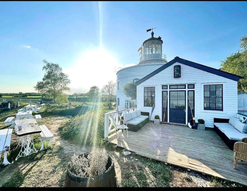 Lighthouse rental Wales - Book unique places to stay